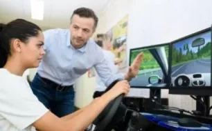 Le simulateur automobile professionnel pour améliorer vos performances de pilote