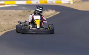 Quel équipement pour débuter au karting ?